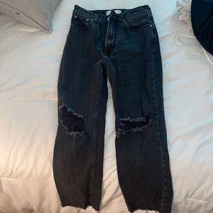 Abercrombie size 25 short jeans.